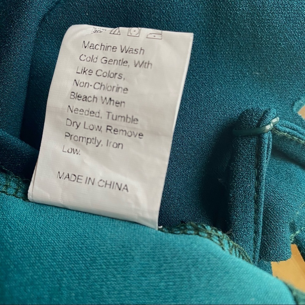 Shein Scalloped Edge Crop Camisole.  Green  Sz S - Picture 8 of 10